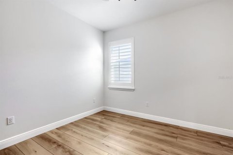 Casa en venta en Fish Hawk, Florida, 4 dormitorios, 222.97 m2 № 2428814 - foto 21