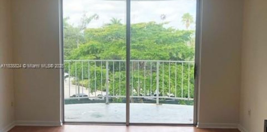 Condo à Miami, Floride, 2 chambres № 1825504