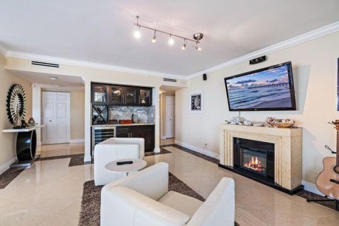 Copropriété à louer à South Palm Beach, Floride: 2 chambres, 186.45 m2 № 2169732 - photo 11