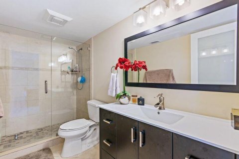 Copropriété à louer à South Palm Beach, Floride: 2 chambres, 186.45 m2 № 2169732 - photo 9