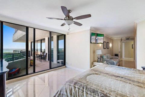 Copropriété à louer à South Palm Beach, Floride: 2 chambres, 186.45 m2 № 2169732 - photo 7