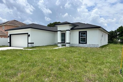 House in Poinciana, Florida 4 bedrooms, 163.97 sq.m. № 1846974 - photo 2