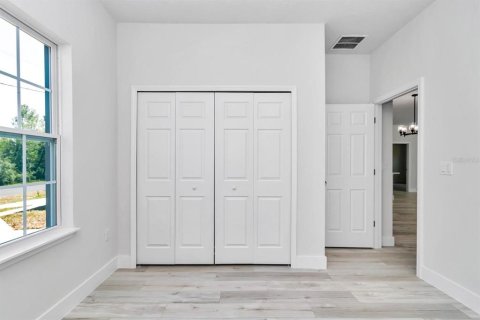 House in Poinciana, Florida 4 bedrooms, 163.97 sq.m. № 1846974 - photo 23