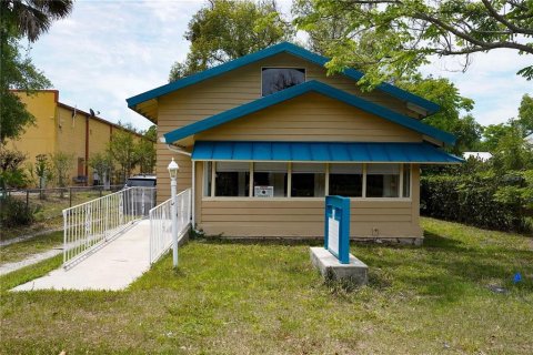 Villa ou maison à DeLand, Floride 2 chambres, 139.63 m2 № 2104435