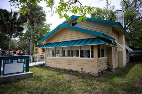 Casa en venta en DeLand, Florida, 2 dormitorios, 139.63 m2 № 2104435 - foto 3