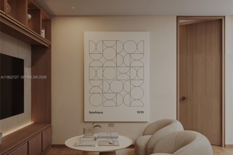 House in Miami Beach, Florida 5 bedrooms, 371.61 sq.m. № 2008580 - photo 12