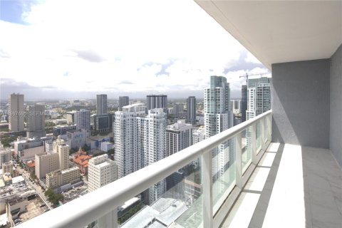 Condo in Miami, Florida  № 2053033 - photo 17