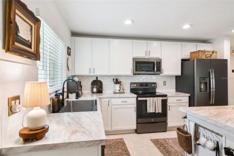 Casa en venta en Groveland, Florida, 4 dormitorios, 158.58 m2 № 2216900 - foto 5