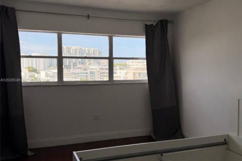 Apartment in Miami Beach, Florida 1 bedroom, 77.11 sq.m. № 2087786 - photo 12