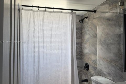 Apartment in Miami Beach, Florida 1 bedroom, 77.11 sq.m. № 2087786 - photo 14