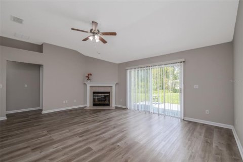 Casa en venta en Palm Coast, Florida, 3 dormitorios, 157.56 m2 № 2222689 - foto 13