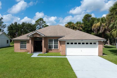 House in Palm Coast, Florida 3 bedrooms, 157.56 sq.m. № 2222689