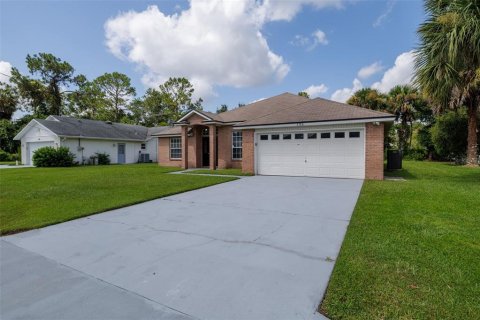 Casa en venta en Palm Coast, Florida, 3 dormitorios, 157.56 m2 № 2222689 - foto 5