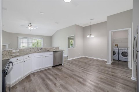Casa en venta en Palm Coast, Florida, 3 dormitorios, 157.56 m2 № 2222689 - foto 18