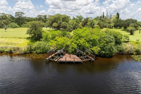 House in LaBelle, Florida 5 bedrooms № 1792497 - photo 4