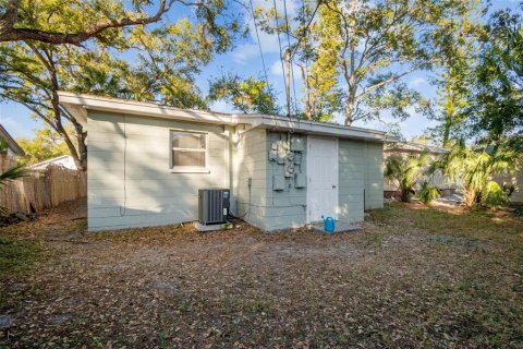 Immobilier commercial à vendre à Saint Petersburg, Floride: 107.02 m2 № 2204131 - photo 25