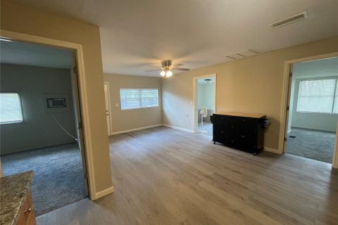 Villa ou maison à vendre à Bradenton, Floride: 4 chambres, 123.75 m2 № 1884606 - photo 12