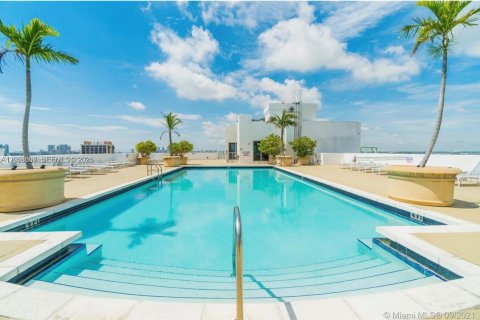 Condo à Hollywood, Floride, 1 chambre  № 2168772