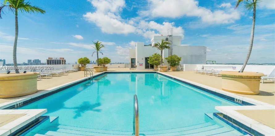 Condo à Hollywood, Floride, 1 chambre  № 2168772