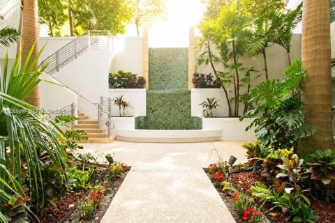 Copropriété à louer à Hollywood, Floride: 1 chambre, 83.52 m2 № 2168772 - photo 16
