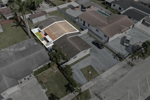 Apartamento en alquiler en Sweetwater, Florida, 2 dormitorios, 168.71 m2 № 1991497 - foto 29