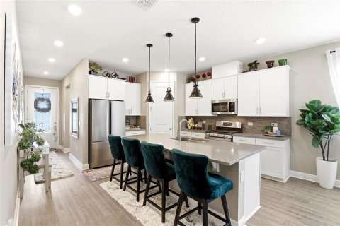 Casa en venta en Okahumpka, Florida, 4 dormitorios, 179.12 m2 № 2227951 - foto 5