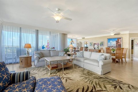 Condo in Longboat Key, Florida, 3 bedrooms № 2143830 - photo 11