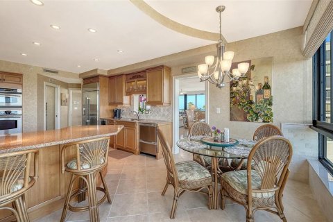 Condo in Longboat Key, Florida, 3 bedrooms № 2143830 - photo 22