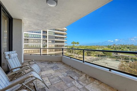 Condo in Longboat Key, Florida, 3 bedrooms № 2143830 - photo 12