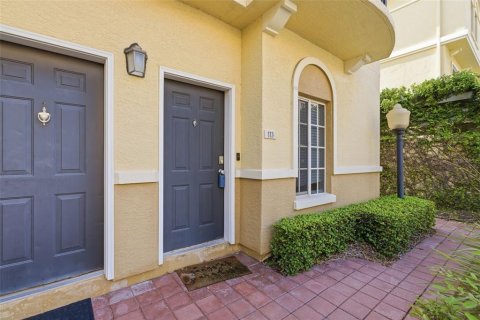 Condo in Tampa, Florida, 2 bedrooms № 2107893 - photo 5