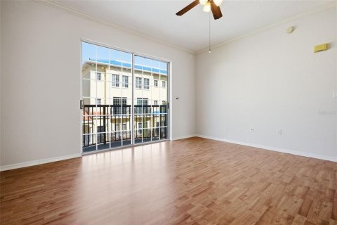 Condo in Tampa, Florida, 2 bedrooms № 2107893 - photo 18