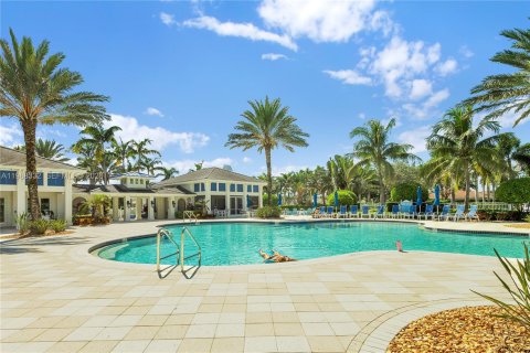 Villa ou maison à vendre à Fort Myers, Floride: 3 chambres, 141.68 m2 № 2050616 - photo 28