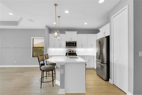 Villa ou maison à vendre à Fort Myers, Floride: 3 chambres, 141.68 m2 № 2050616 - photo 9