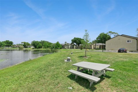 Condo in Altamonte Springs, Florida, 2 bedrooms № 2142848 - photo 29