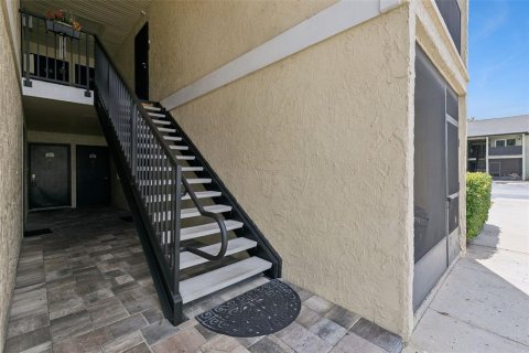 Condo in Altamonte Springs, Florida, 2 bedrooms № 2142848 - photo 5
