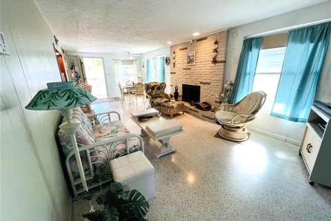 Apartment in Bradenton, Florida 3 bedrooms, 91.04 sq.m. № 1901650 - photo 5