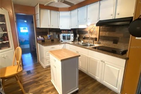 Apartment in Bradenton, Florida 3 bedrooms, 91.04 sq.m. № 1901650 - photo 8