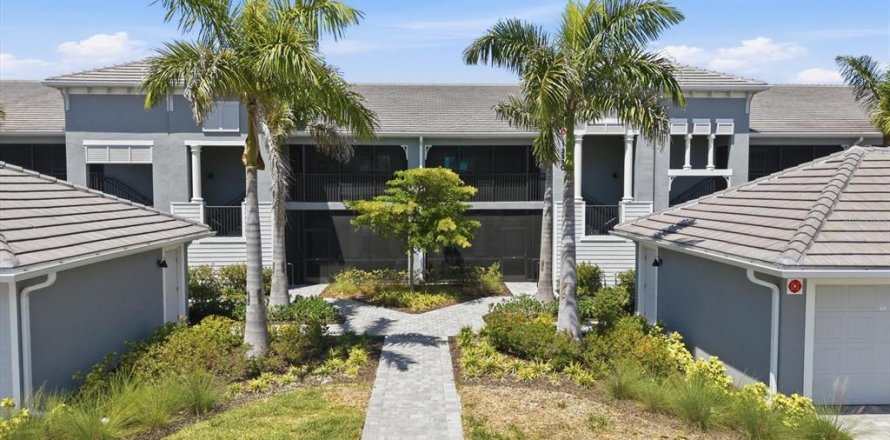 Condominio en Venice, Florida, 2 dormitorios  № 2167881