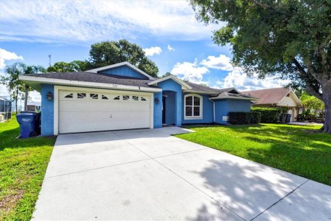 Casa en venta en Sarasota, Florida, 3 dormitorios, 158.03 m2 № 2385797 - foto 5