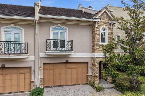 Touwnhouse à louer à Tarpon Springs, Floride: 3 chambres, 294.5 m2 № 2399488 - photo 2