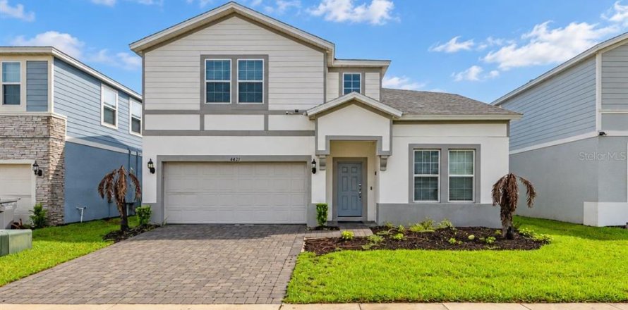 Villa ou maison à Davenport, Floride 8 chambres, 373.93 m2 № 2411470