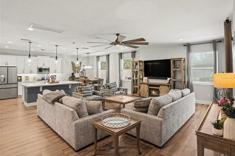 Villa ou maison à vendre à Mount Dora, Floride: 6 chambres, 425.77 m2 № 2149258 - photo 8