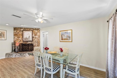 House in Palm Coast, Florida 3 bedrooms, 144.93 sq.m. № 1772896 - photo 27
