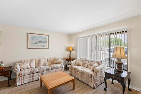 House in Palm Coast, Florida 3 bedrooms, 144.93 sq.m. № 1772896 - photo 8