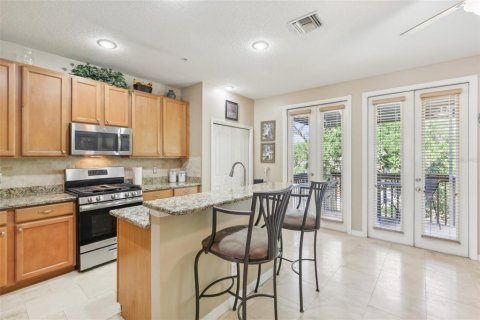 Adosado en venta en Tampa, Florida, 3 dormitorios, 178.93 m2 № 1618584 - foto 3