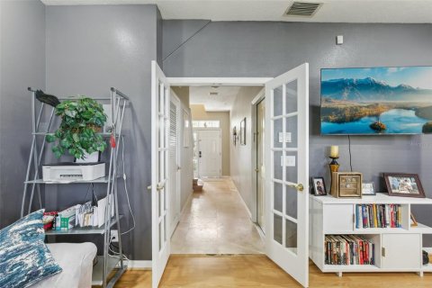 Adosado en venta en Tampa, Florida, 3 dormitorios, 178.93 m2 № 1618584 - foto 24