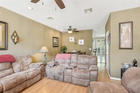 Adosado en venta en Tampa, Florida, 3 dormitorios, 178.93 m2 № 1618584 - foto 14