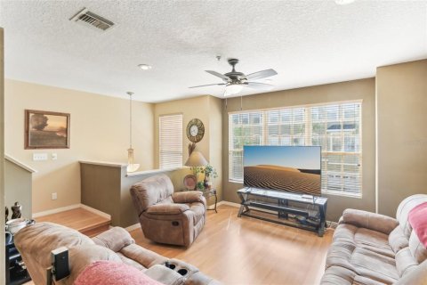 Adosado en venta en Tampa, Florida, 3 dormitorios, 178.93 m2 № 1618584 - foto 15