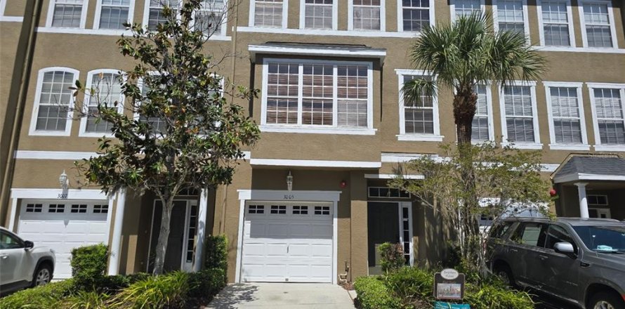 Adosado en Tampa, Florida 3 dormitorios, 178.93 m2 № 1618584