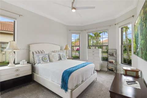 House in Parkland, Florida 3 bedrooms, 219.81 sq.m. № 1728638 - photo 15
